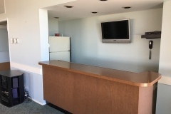Community Penthouse Bar Area & Cable TV